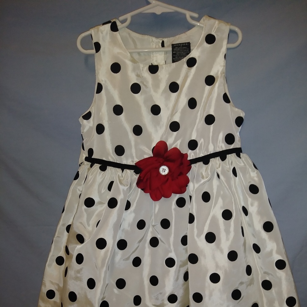 Pretty little summer Dress size 7
